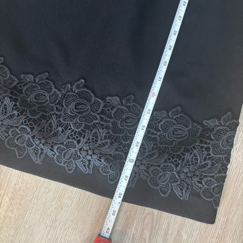 Karl Lagerfeld Black Floral Midi Dress - Picture 5 of 11